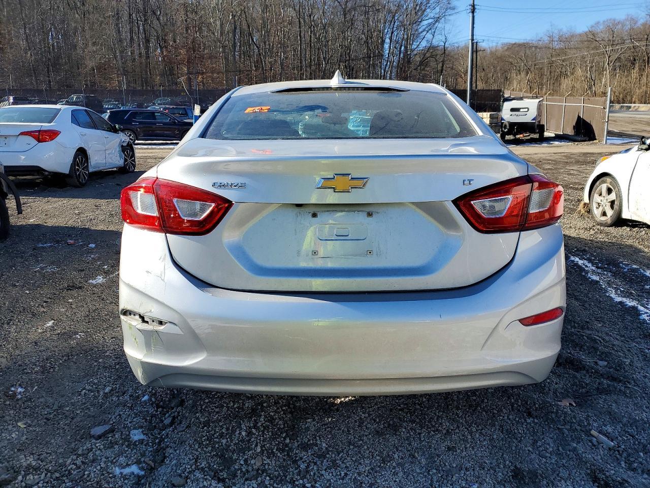 2018 Chevrolet Cruze lt