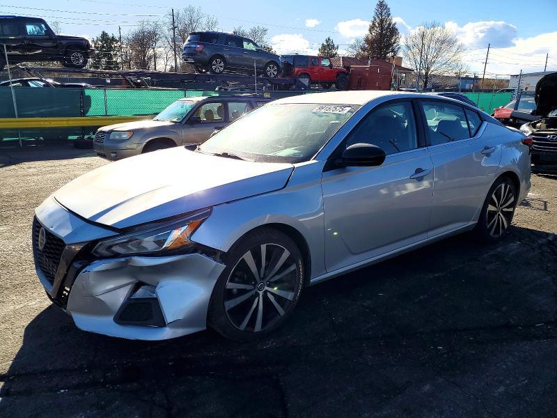 2020 Nissan Altima sr