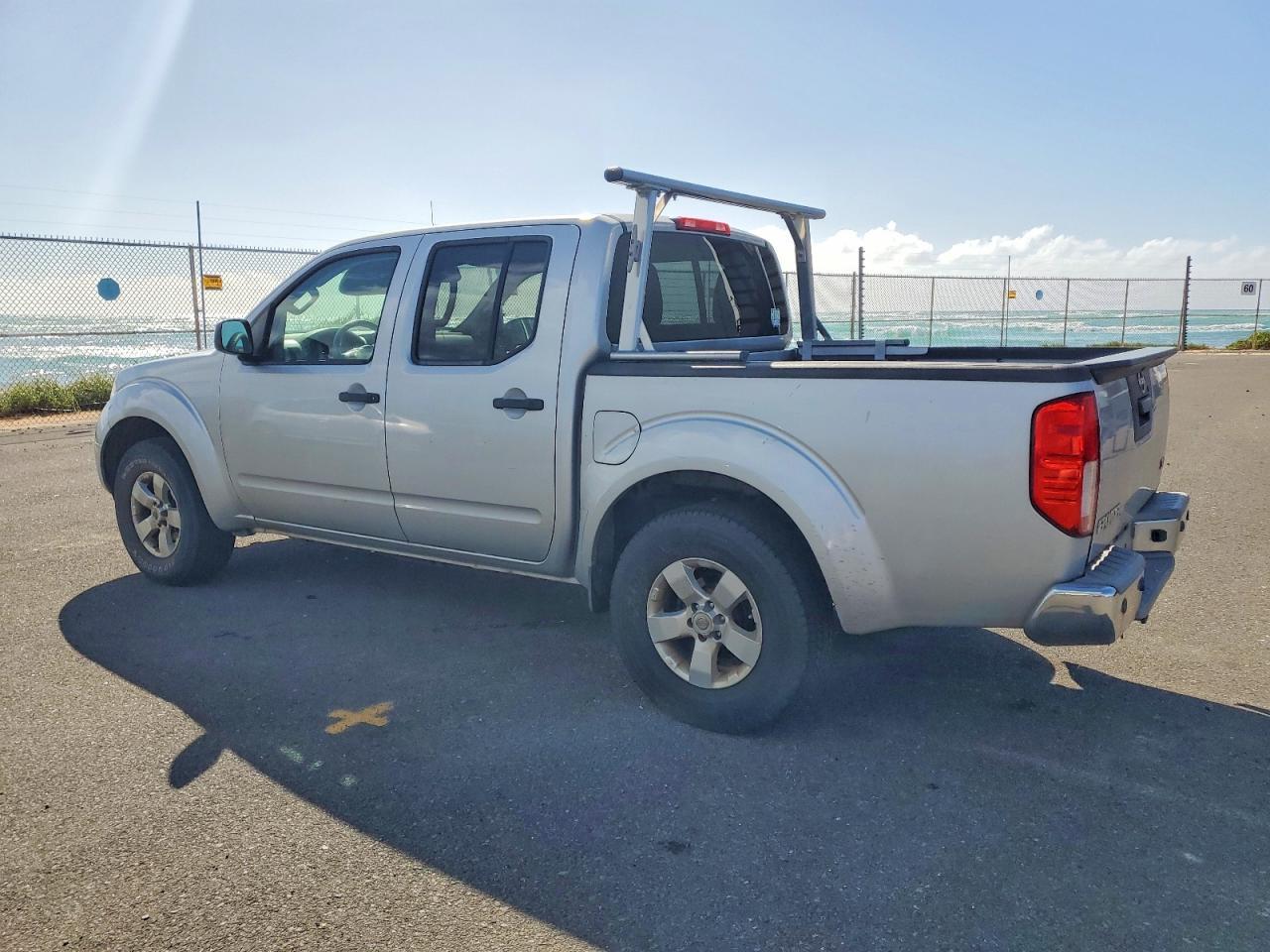 2013 Nissan Frontier s