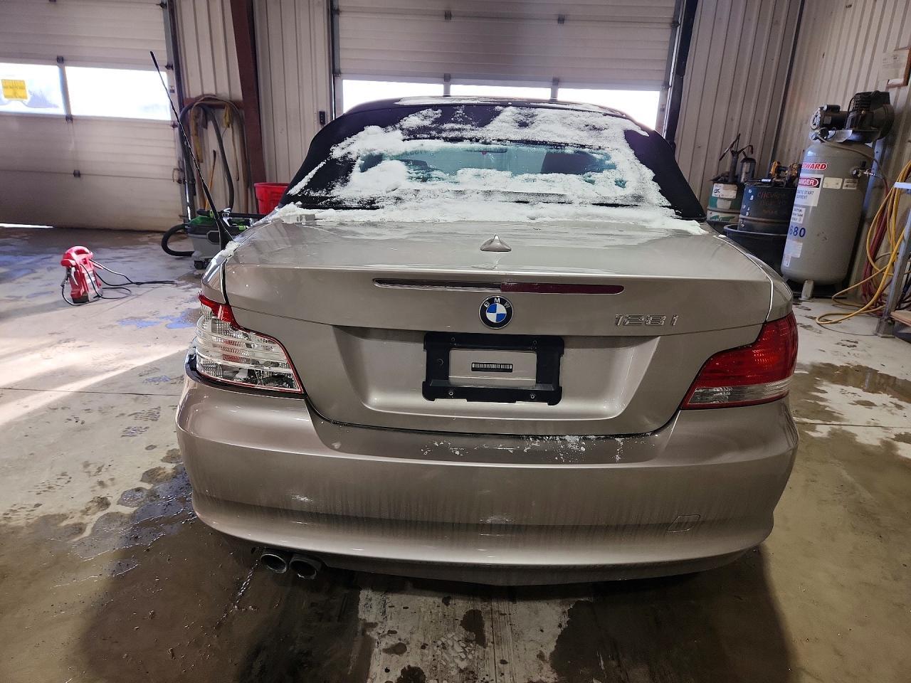 2009 BMW 128 i