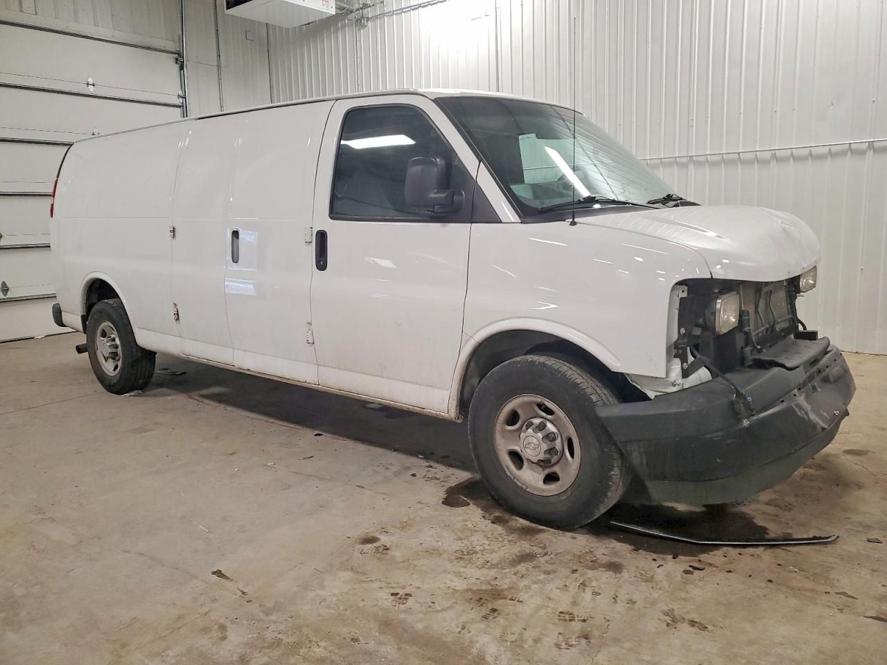 2016 Chevrolet Express G2500 Delivery Van