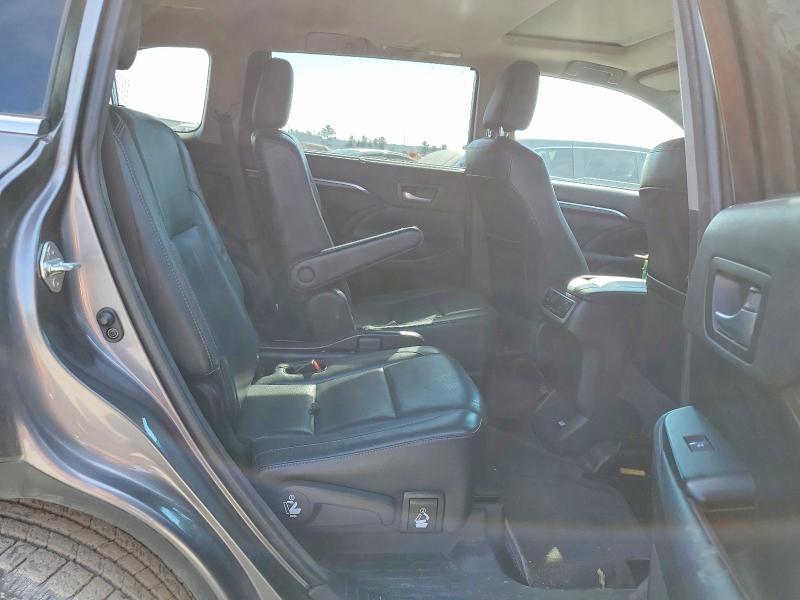 2015 Toyota Highlander Limited