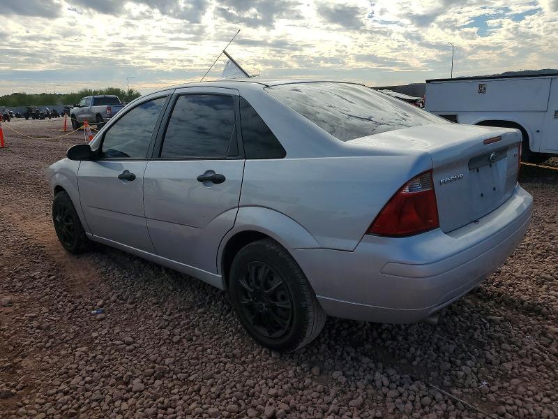 2005 Ford Focus ZX4