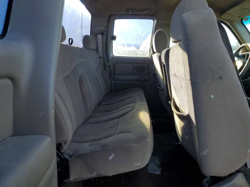 2001 GMC New Sierra C1500