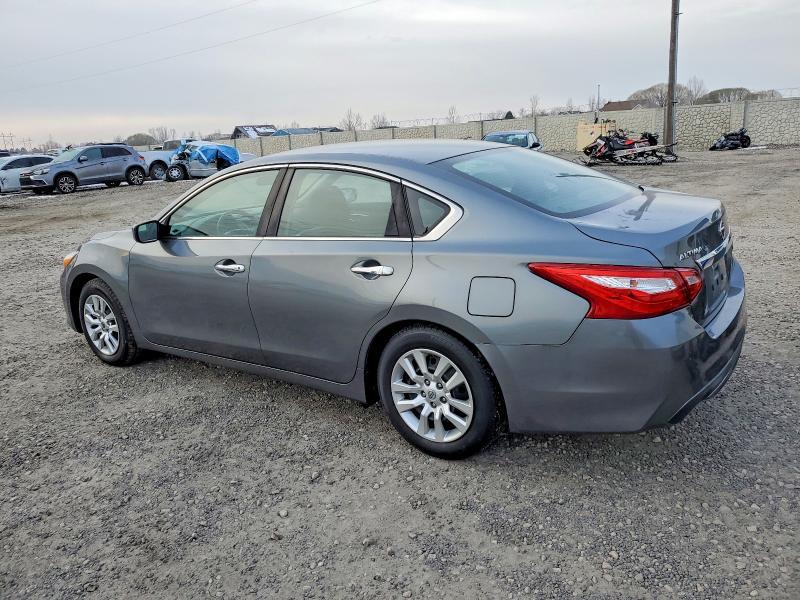 2017 Niss Altima 2.5