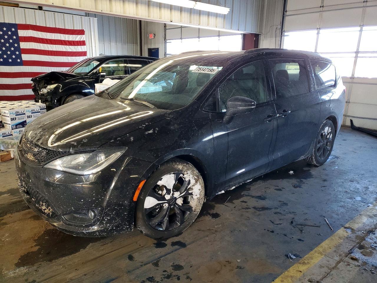 2019 Chrysler Pacifica Limited