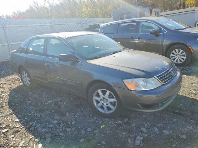 2003 Toyota Avalon xl