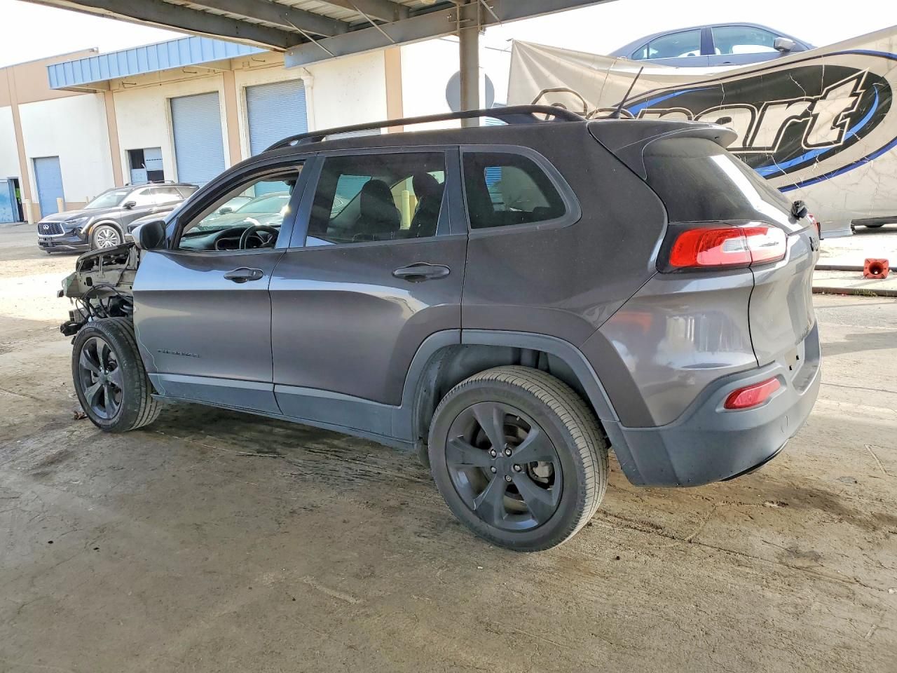 2017 Jeep Cherokee Sport