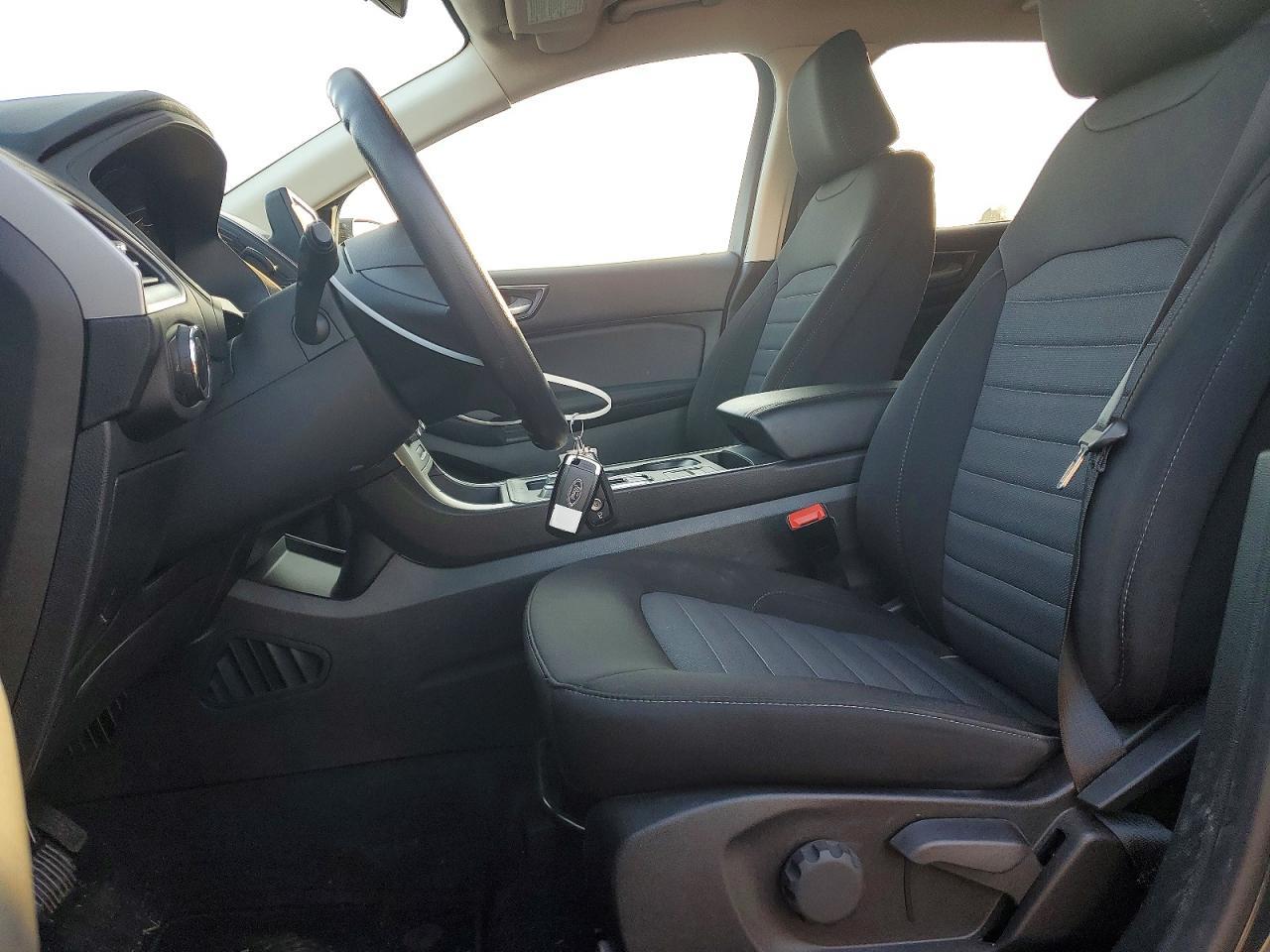 2024 Ford Edge se