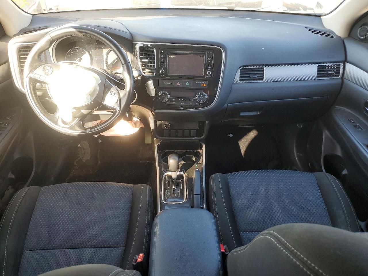 2017 Mitsubishi Outlander es