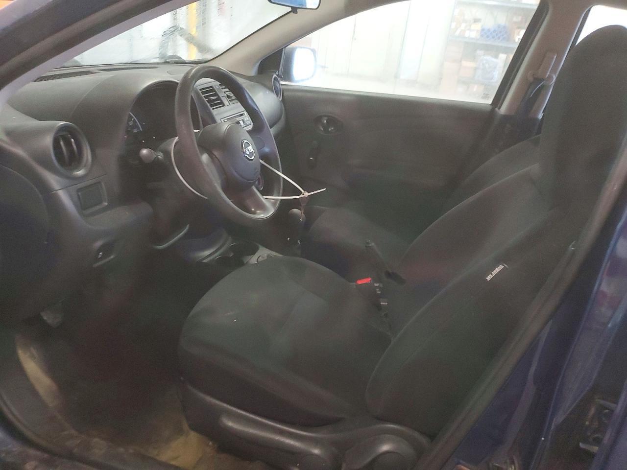 2013 Nissan Versa s