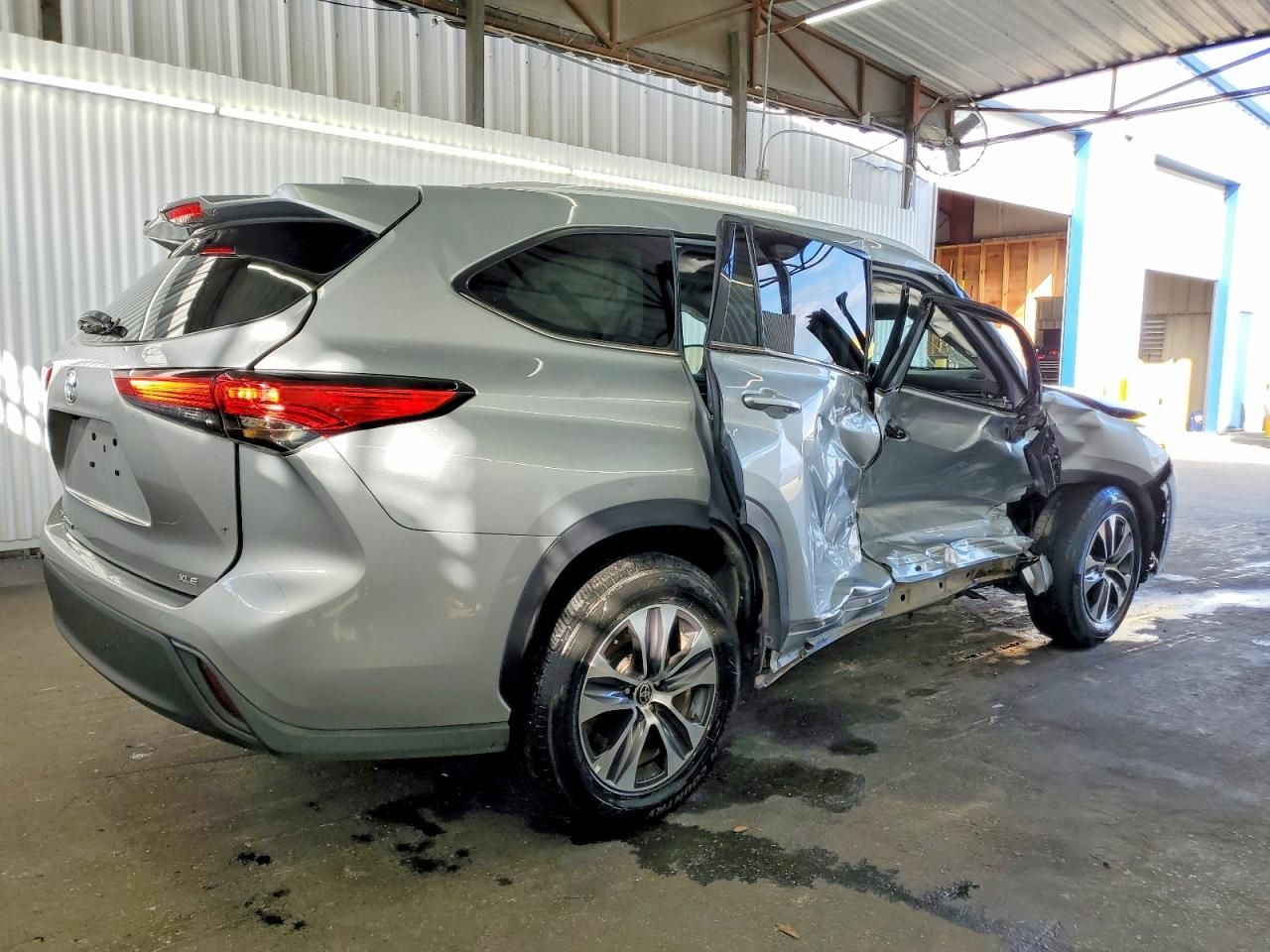 2022 Toyota Highlander xle