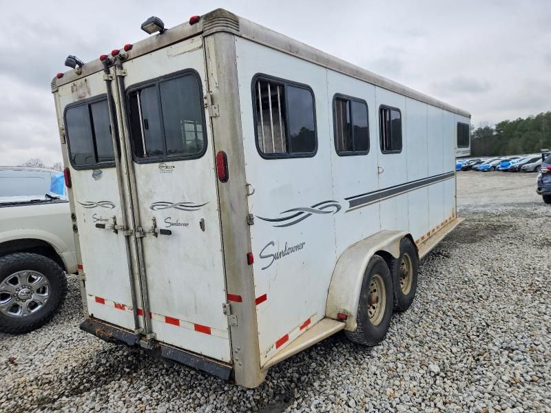 2007 Sundowner Horse Trailer