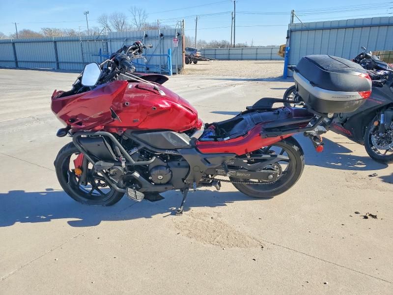 2018 Honda Ctx700 d