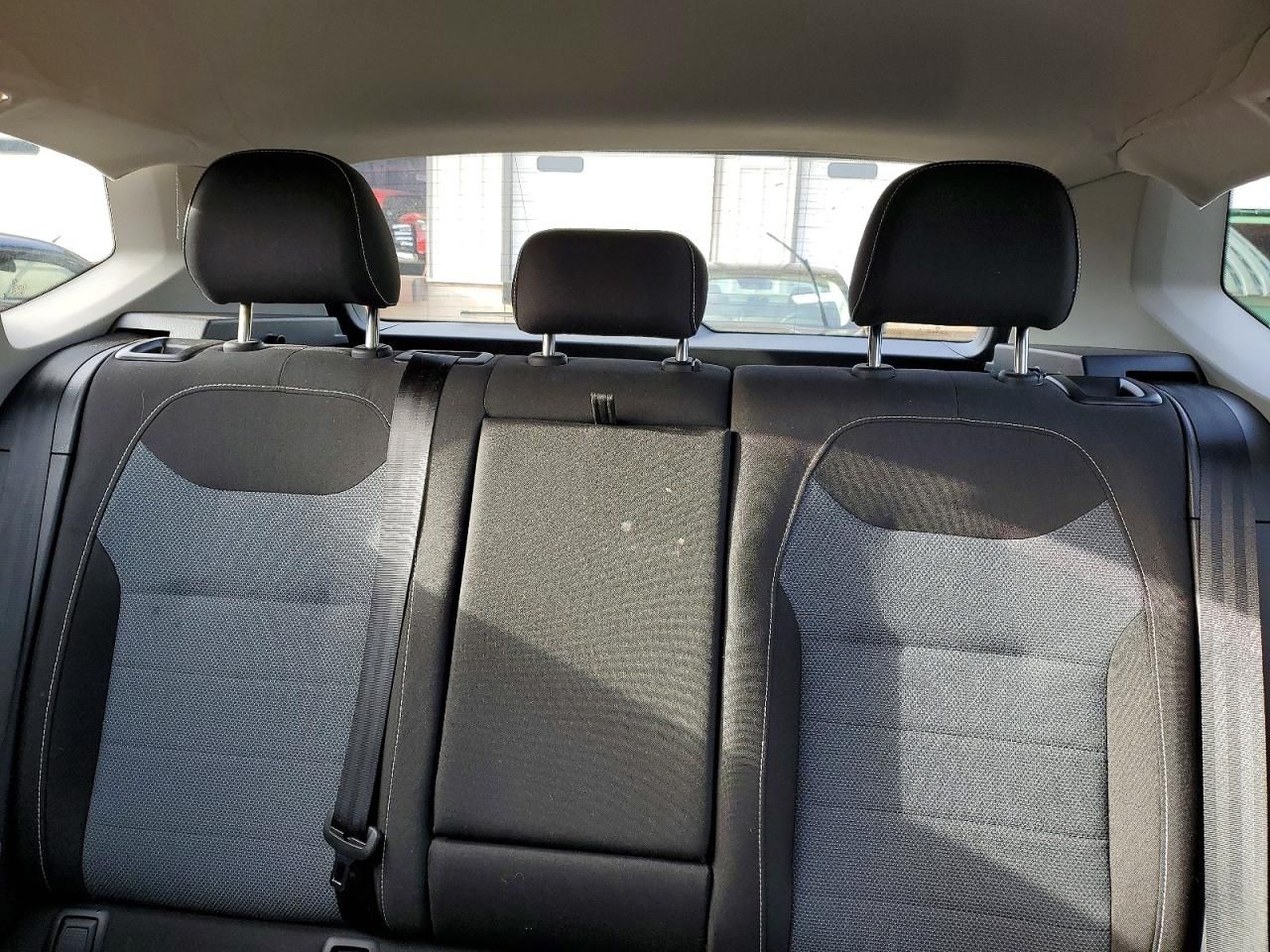 2025 Volkswagen Taos s