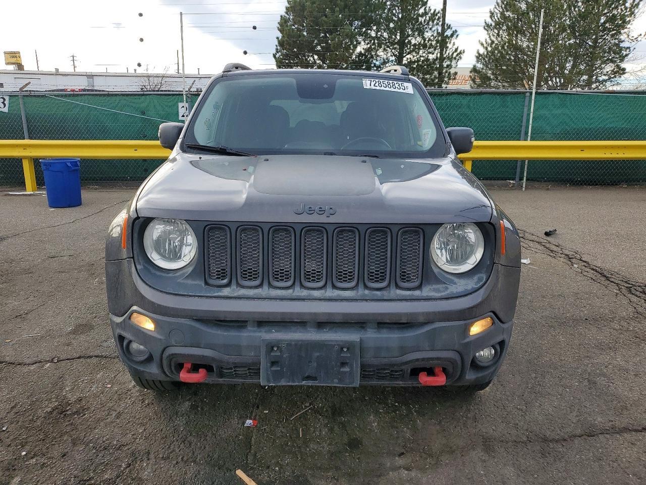 2017 Jeep Renegade Trailhawk