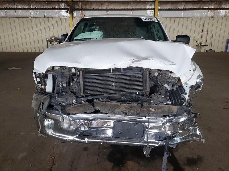 2016 Dodge Ram 1500 slt