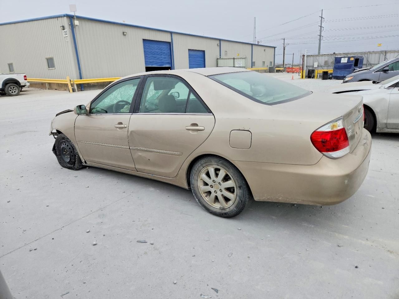2005 Toyota Camry le