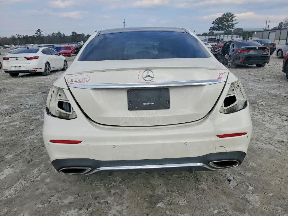 2017 Mercedes-Benz E 300