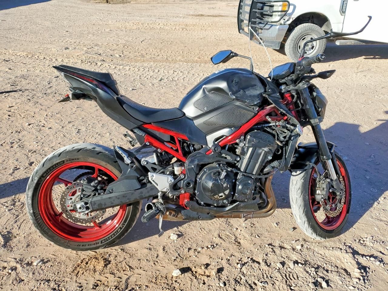 2021 Kawasaki Zr900 f