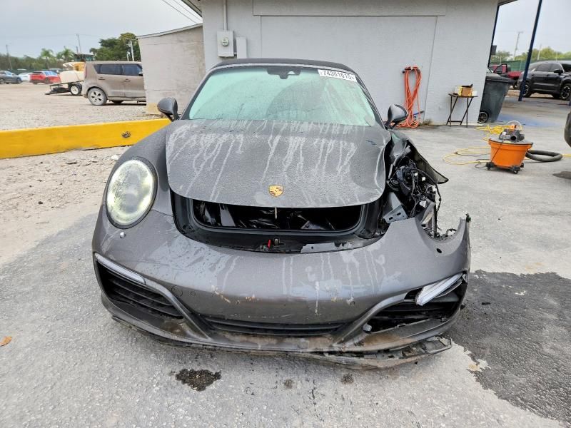 2017 Porsche 911 Carrera s