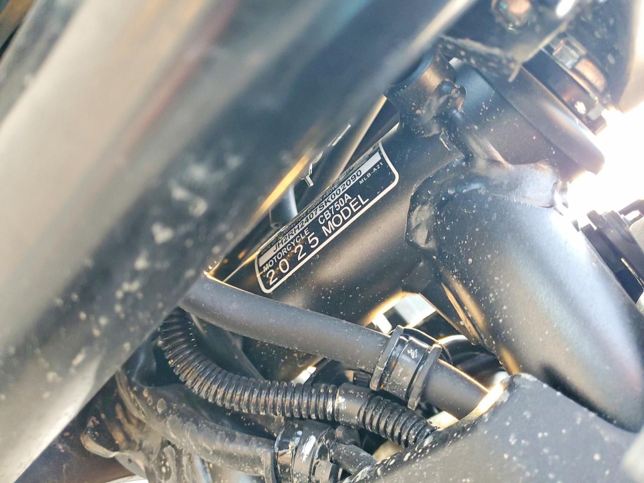 2025 Honda CB750 A