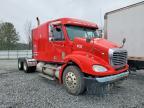 2006 Freigliner 2004 Freightliner Columbia 112 Semi Truck