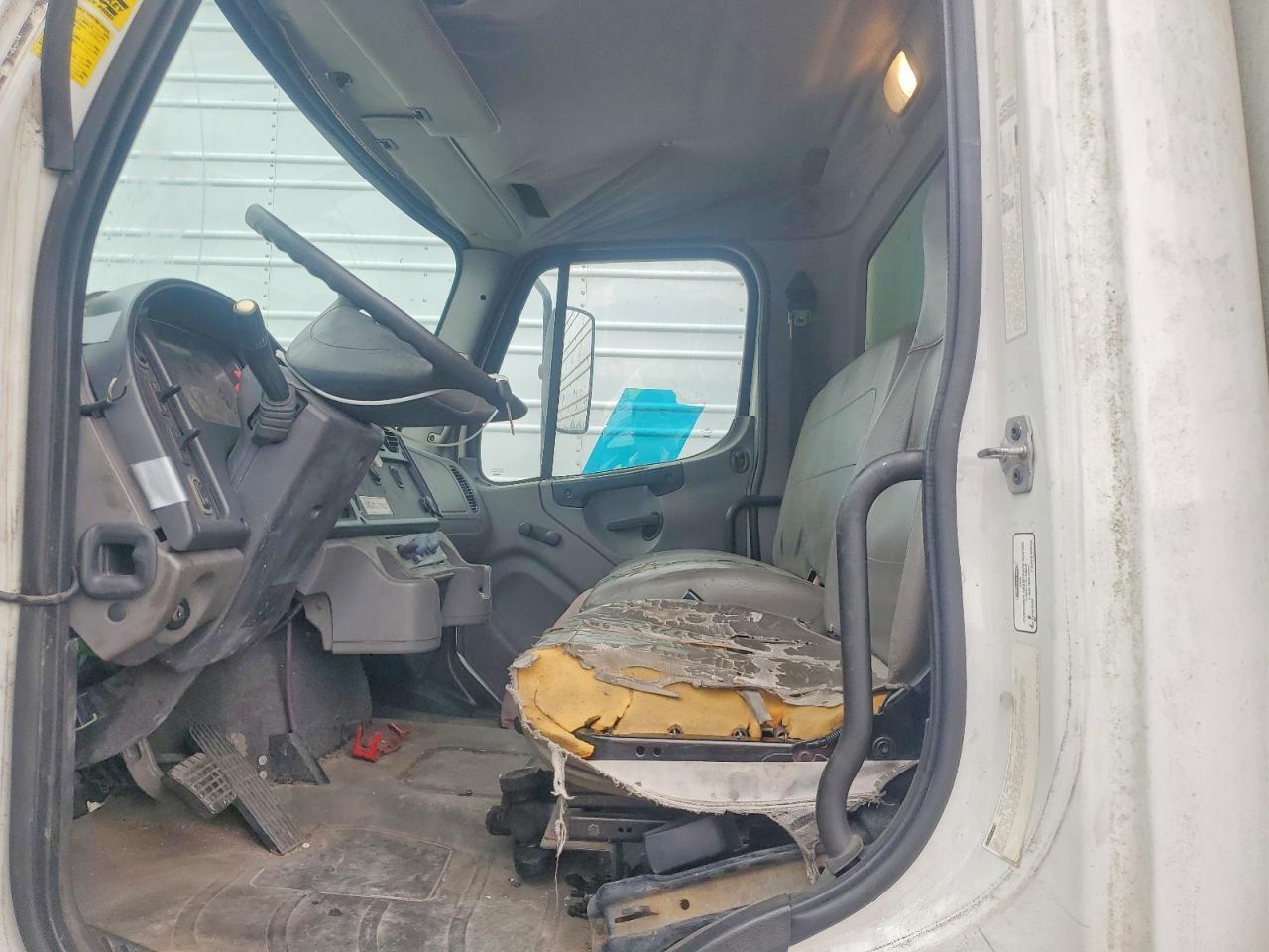 2011 Freightliner M2 106 Medium Duty