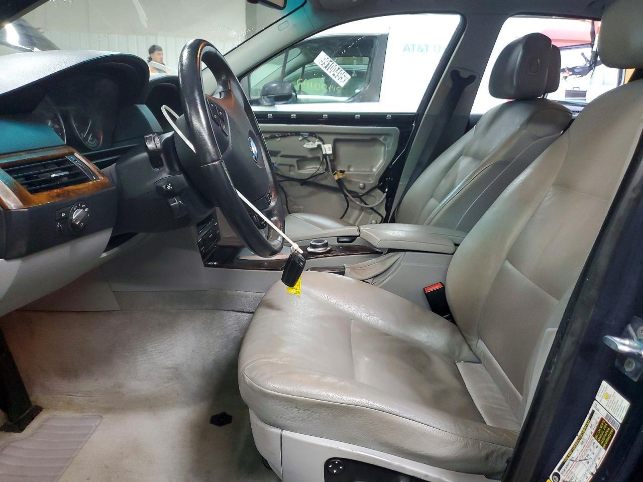 2008 BMW 528 i