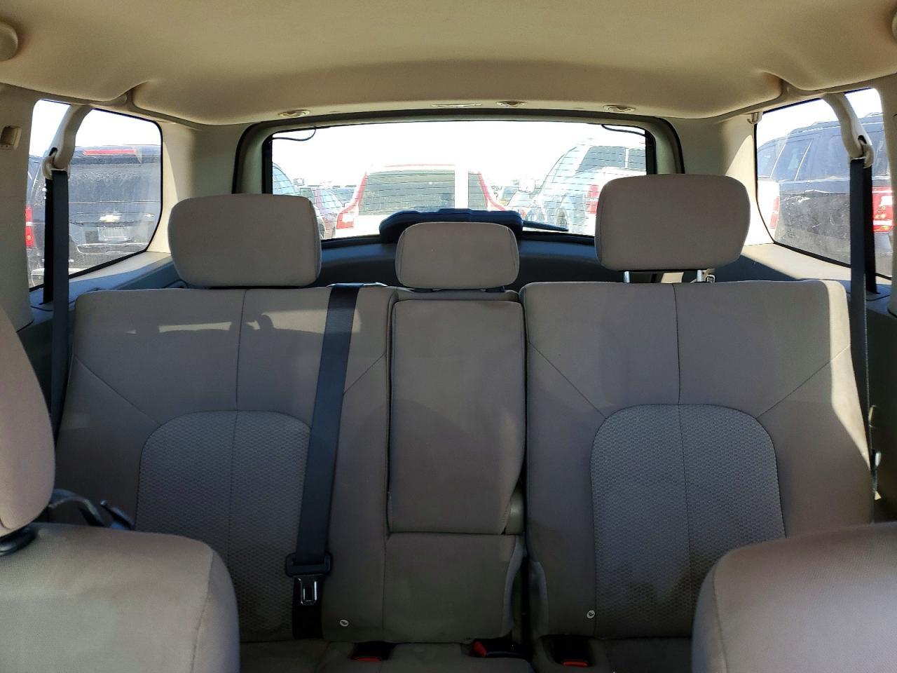 2011 Mitsubishi Endeavor ls