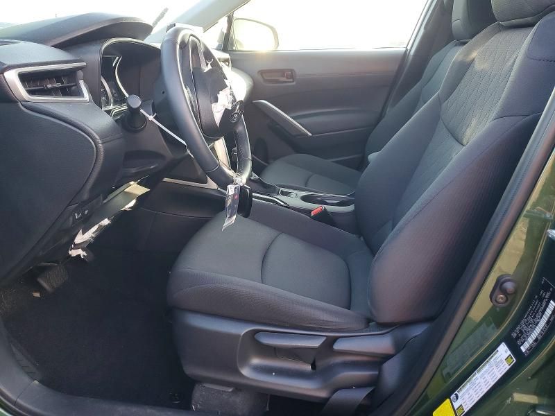 2022 Toyota Corolla Cross le