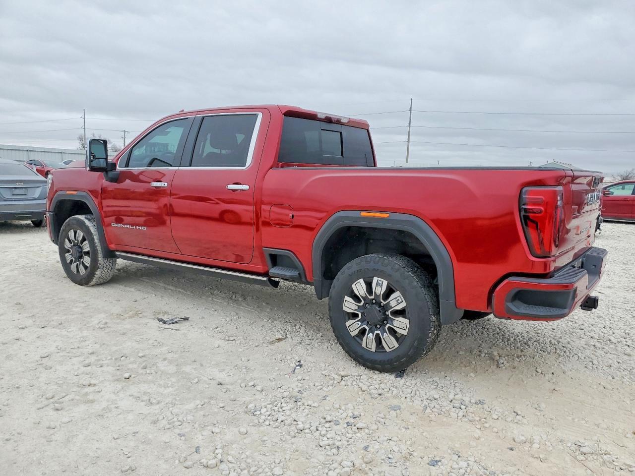 2024 GMC Sierra K2500 Denali