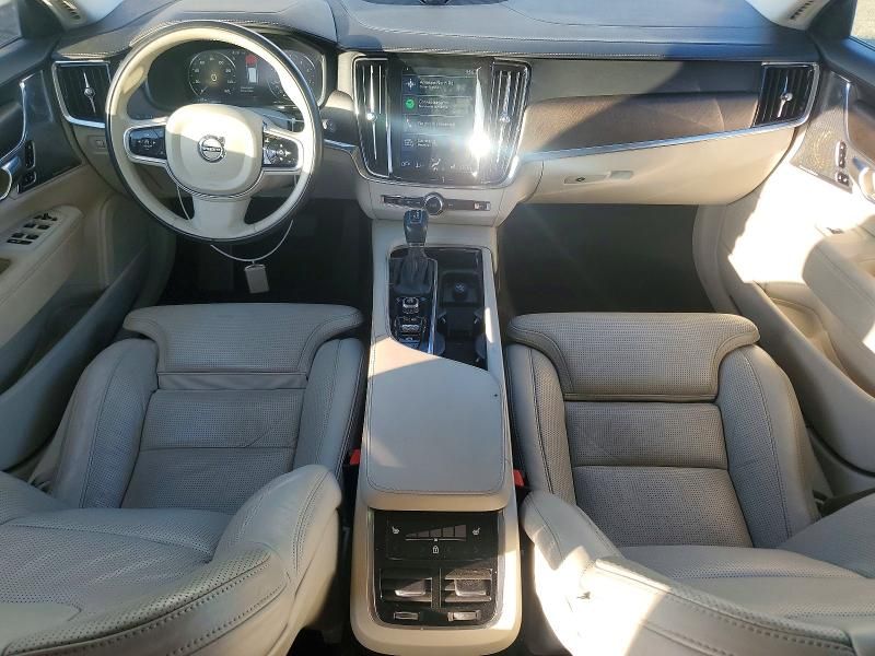 2018 Volvo V90 Cross Country T6 Inscription