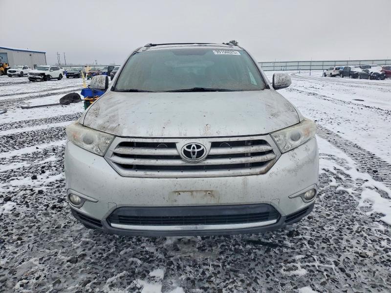 2011 Toyota Highlander se