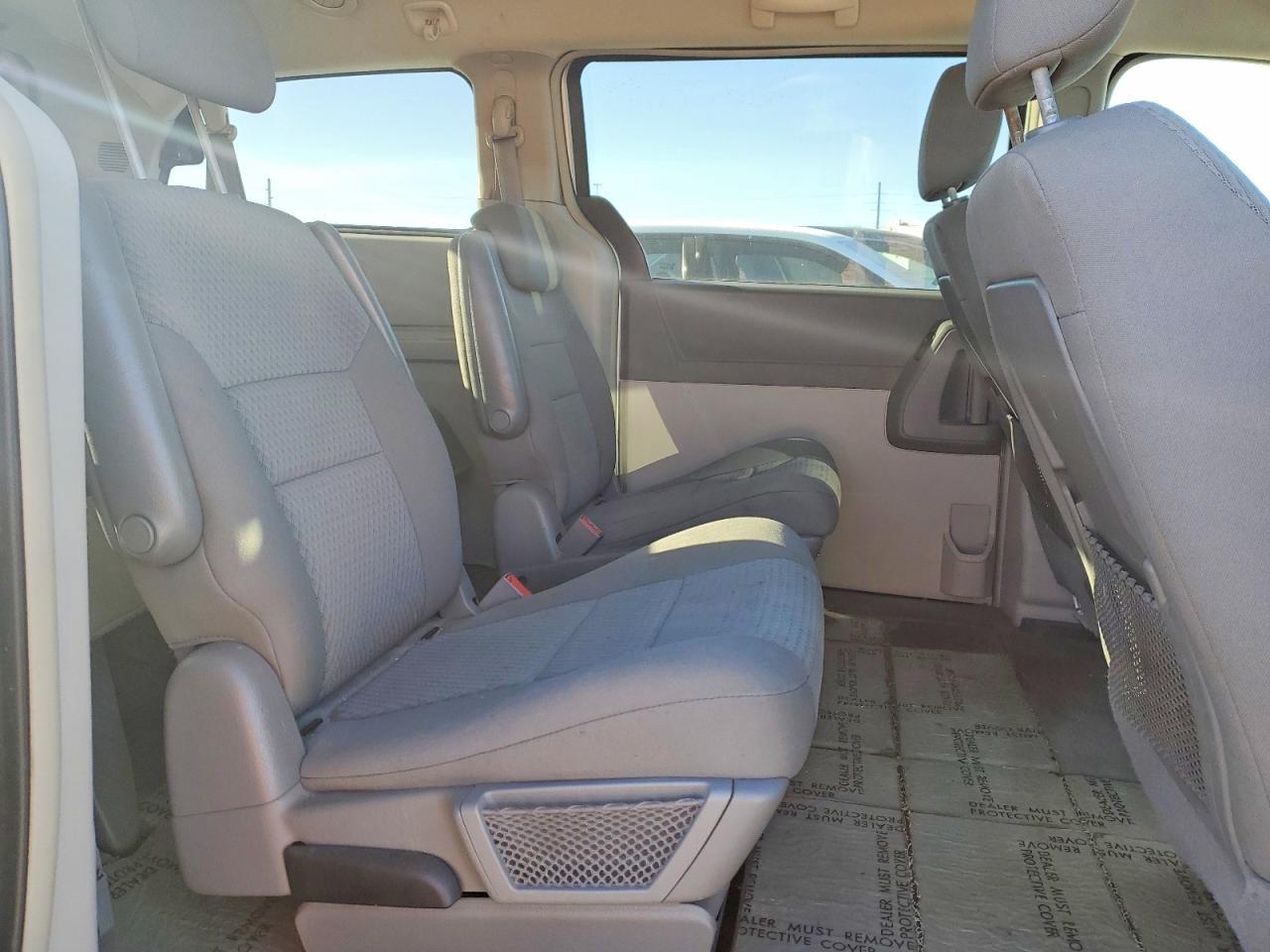 2010 Chrysler 2010 Chry Town & Country Touring l
