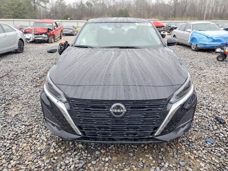 2023 Nissan Altima sv