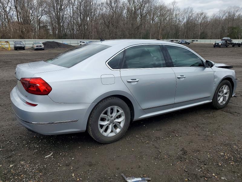 2016 Volkswagen Passat s
