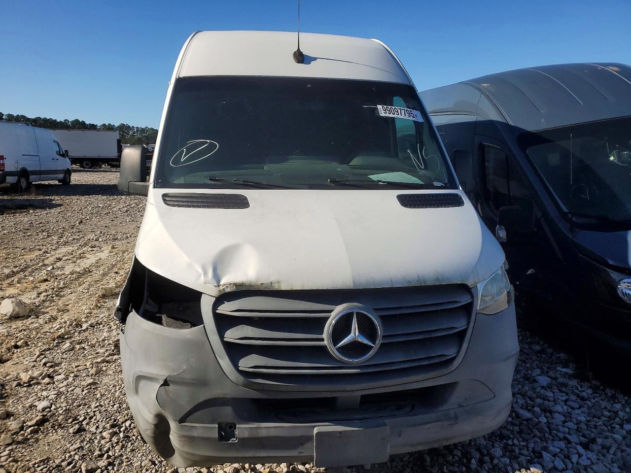 2021 Mercedes-Benz Sprinter 2500