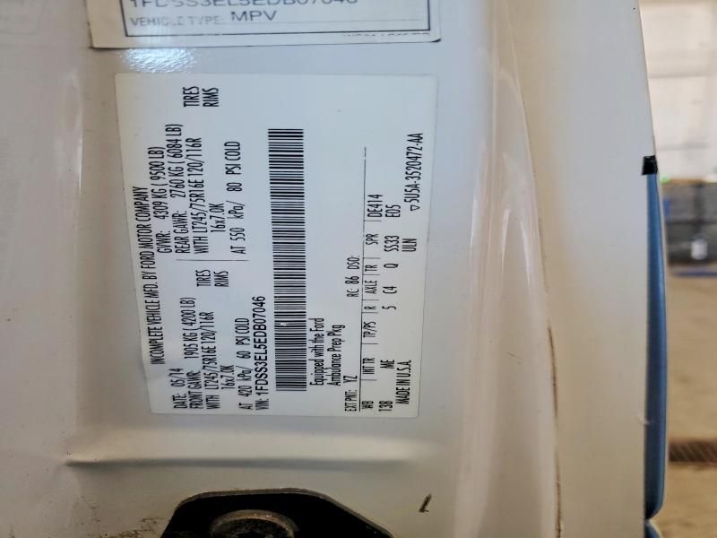 2014 Ford E350 Ambulance