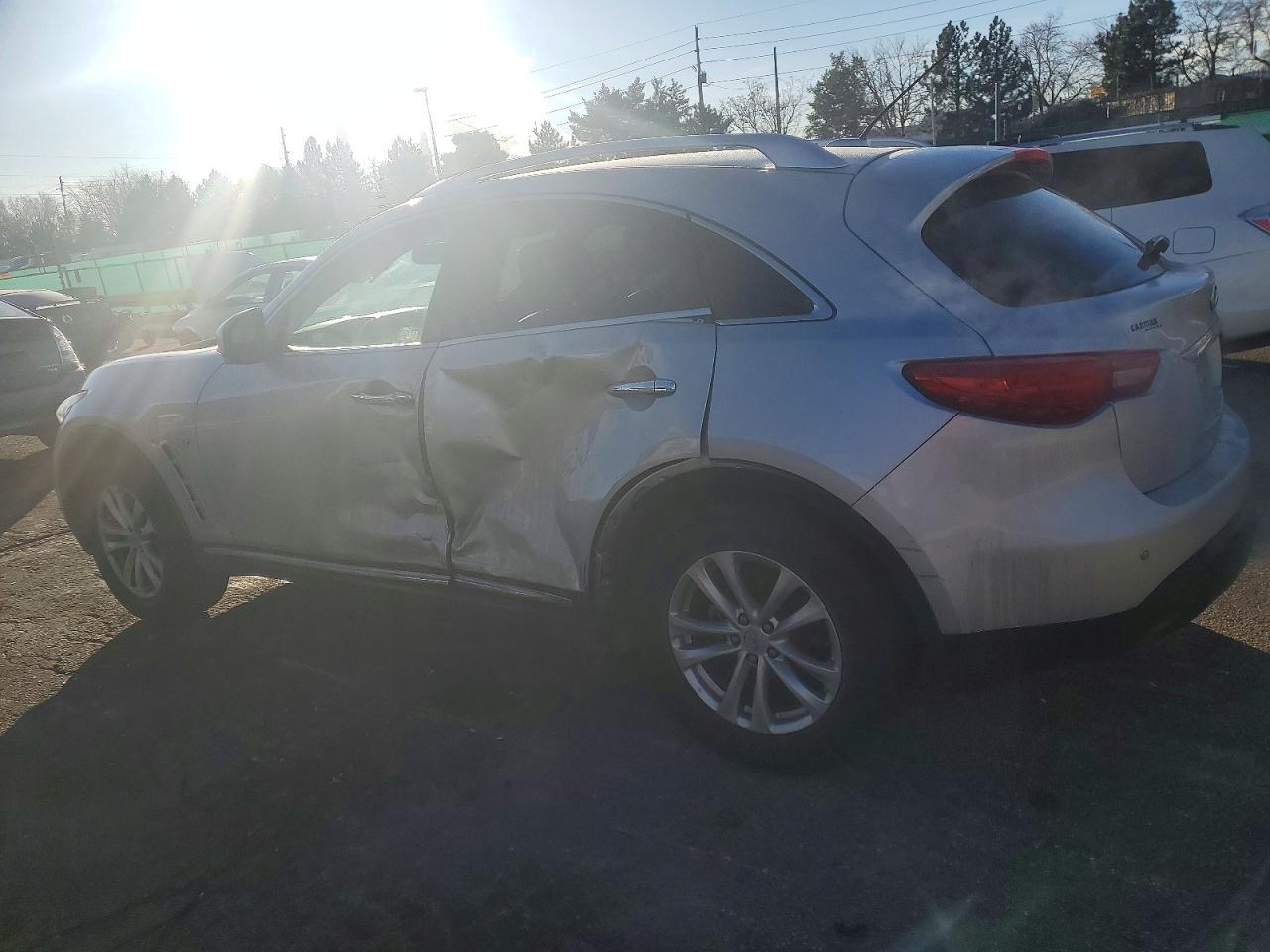 2015 Infiniti Qx70