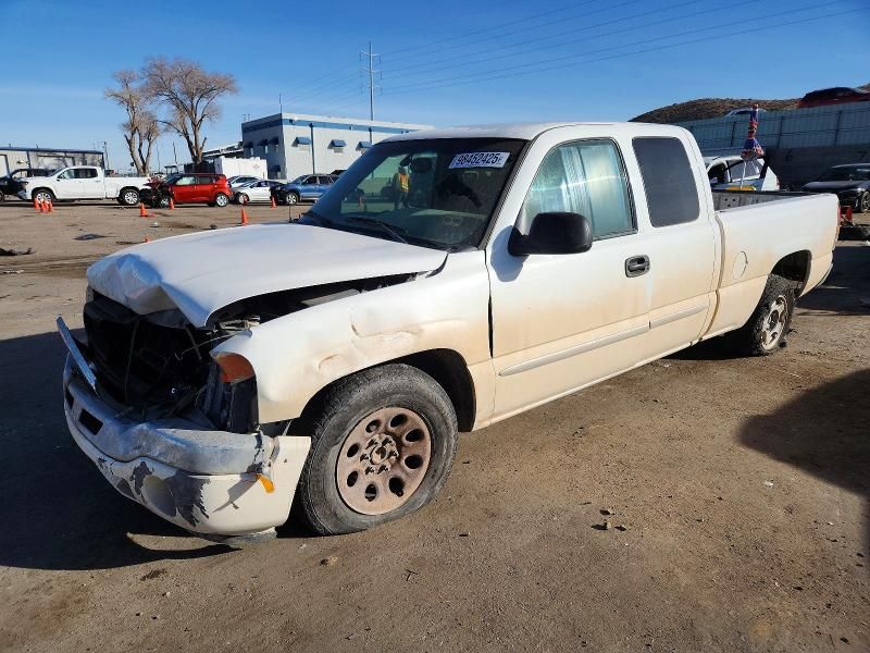 2005 GMC New Sierra C1500