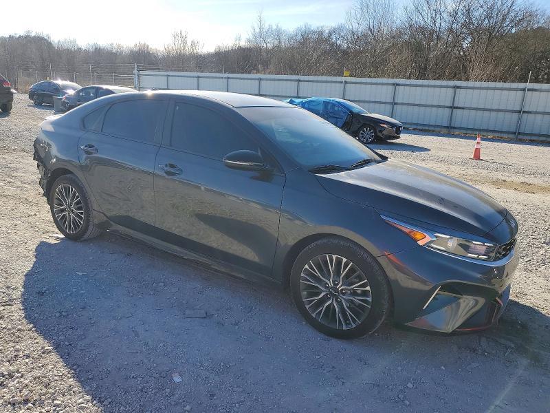 2024 KIA Forte gt Line
