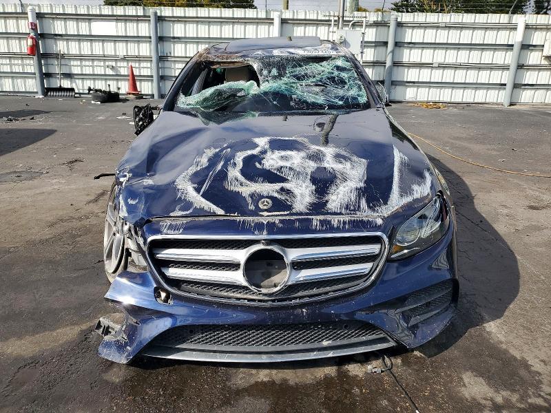 2019 Mercedes-Benz E 300