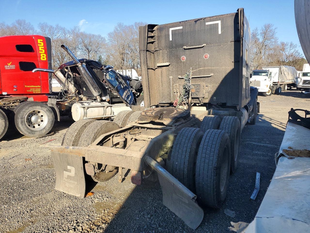 2016 Peterbilt Tractor 579-Feed Delivery Truck