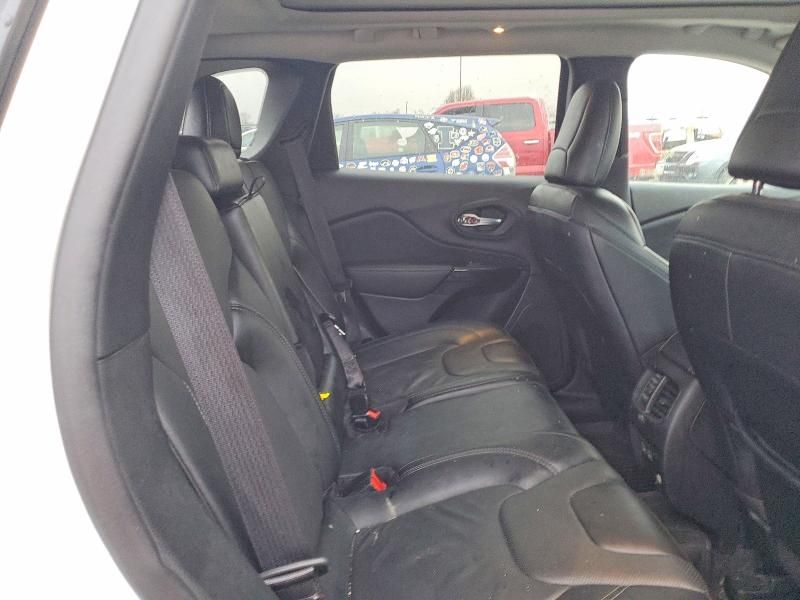 2023 Jeep Cherokee Altitude lux