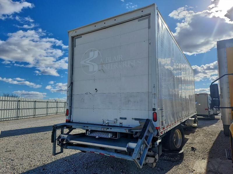 2020 Peterbilt 337 BOX Truck