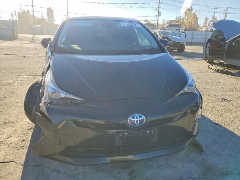 2017 Toyota Prius