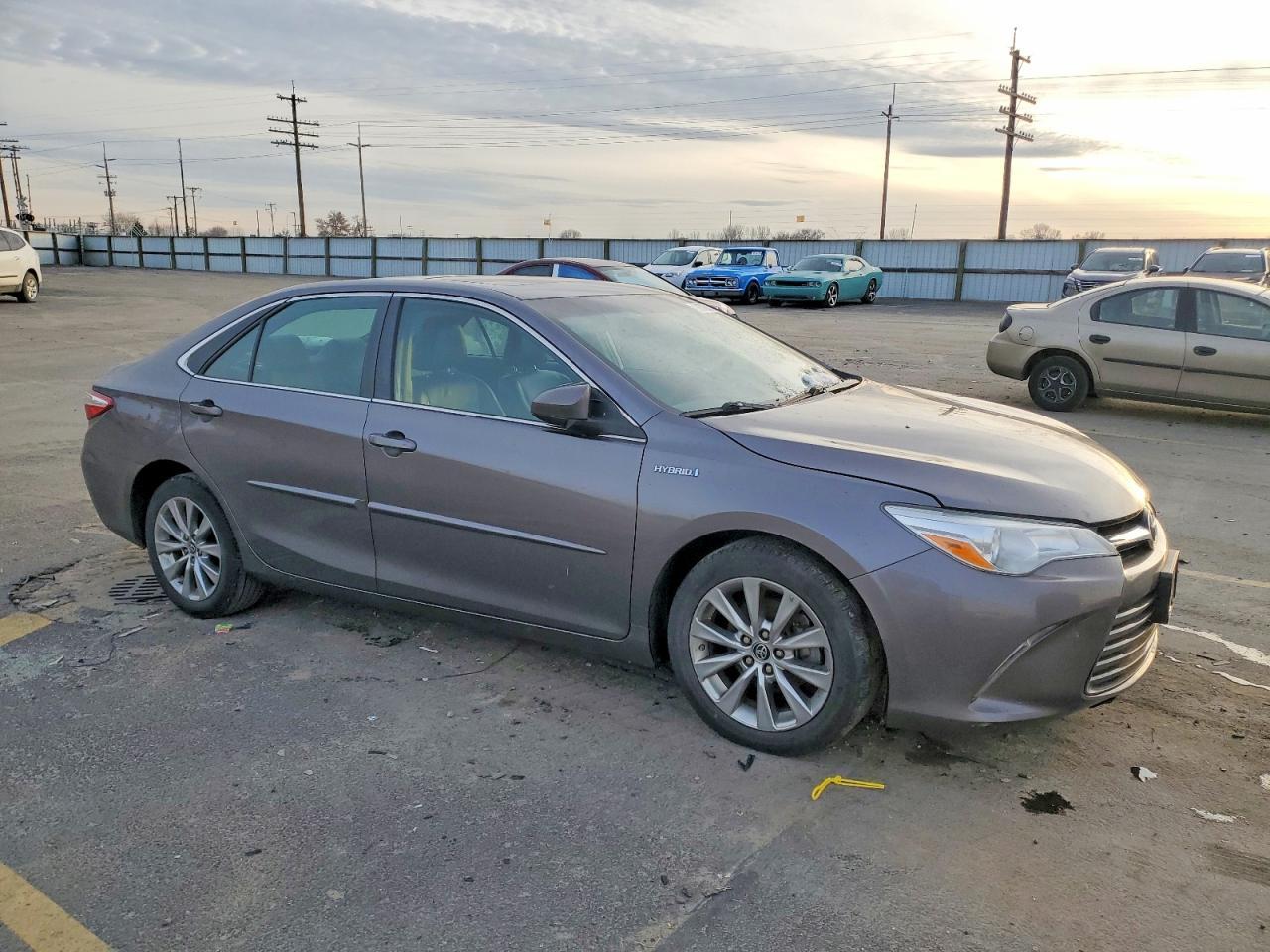 2015 Toyota Camry Hybrid