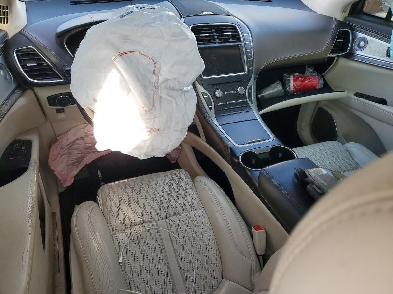 2019 Lincoln Nautilus Black Label