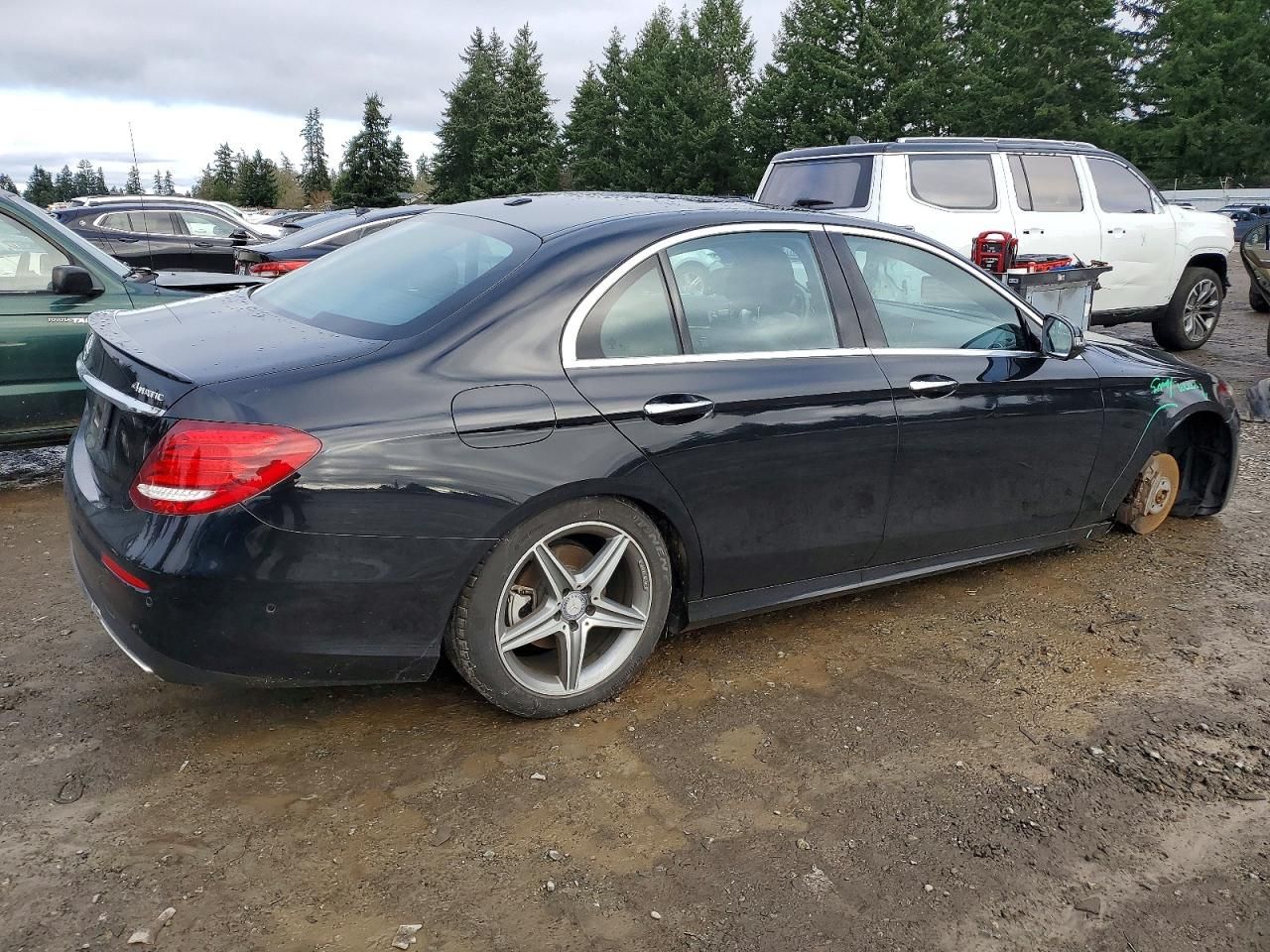 2017 Mercedes-Benz E 300 4matic